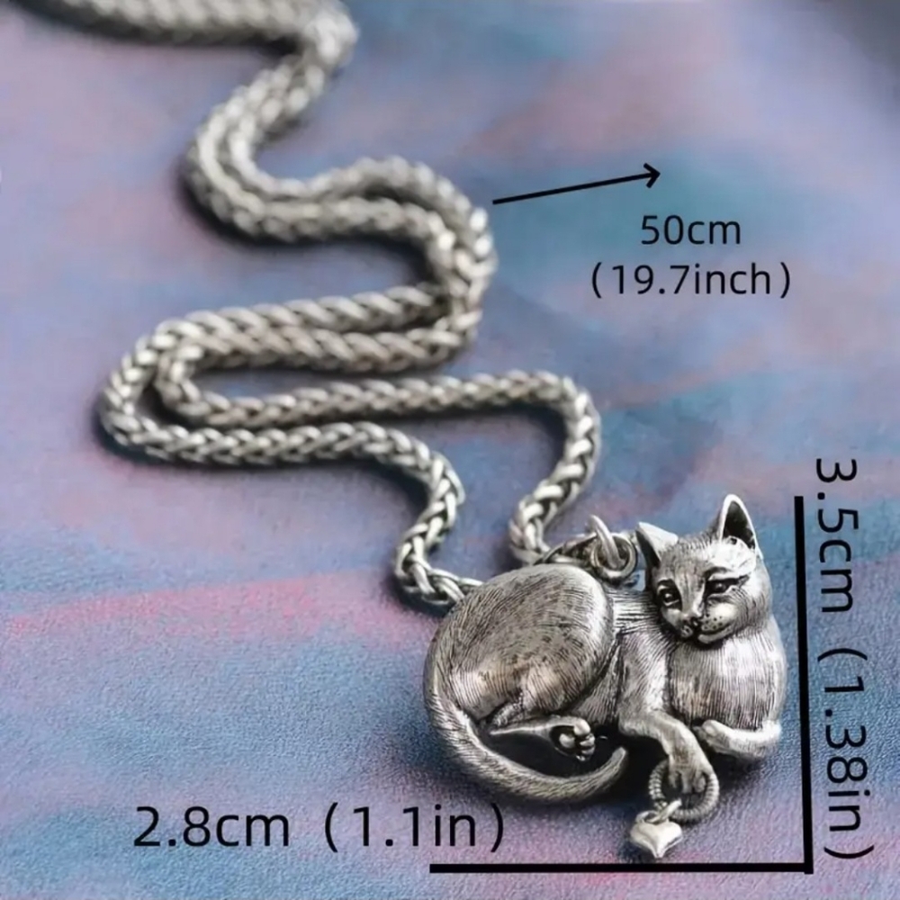 Very Nice Vintage Style Cat With Heart Charm Antique Silver Tone Necklace - Picture 2 of 3
